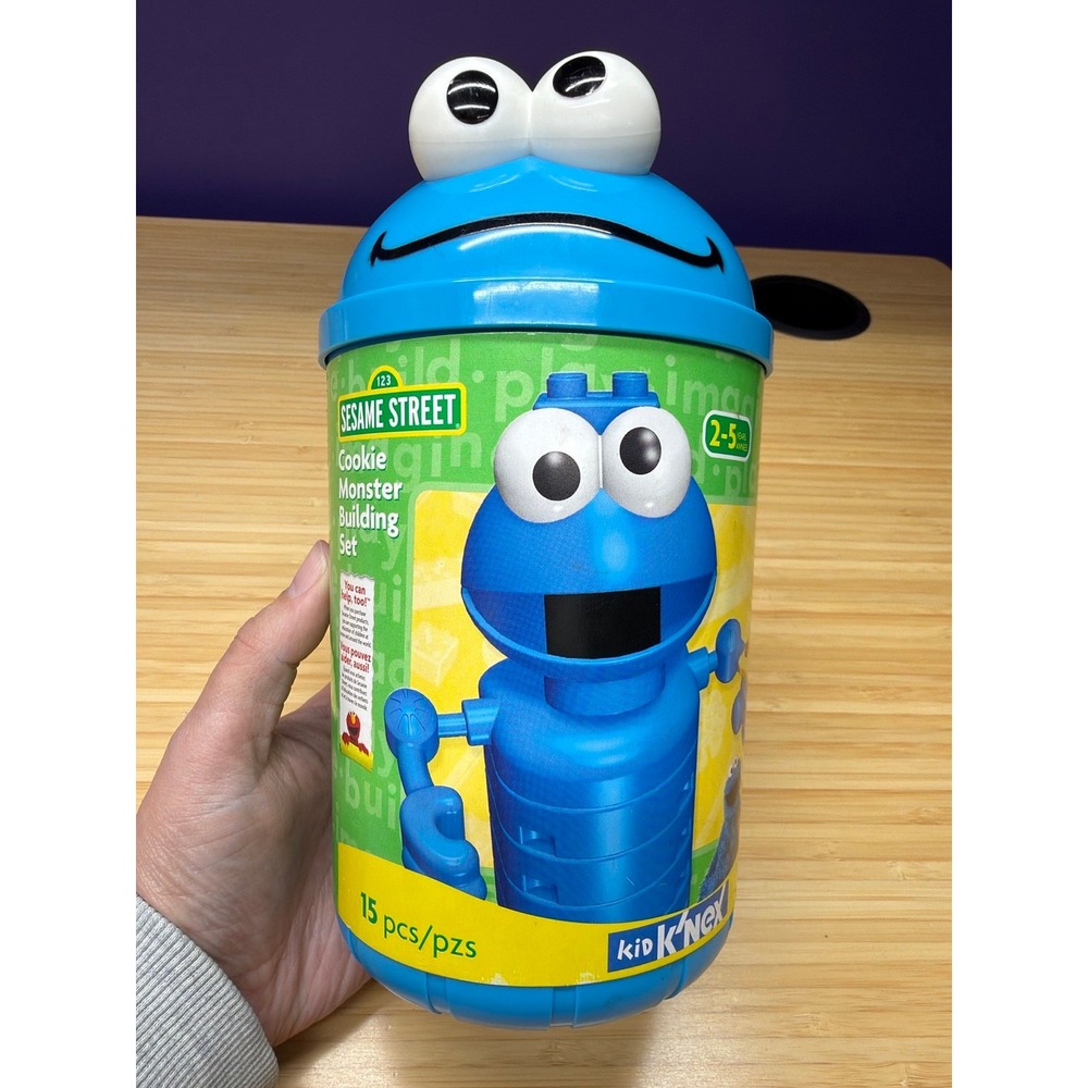 K'NEX‎ Sesame Street Cookie Monster Building Set Complete w/ Container Manual